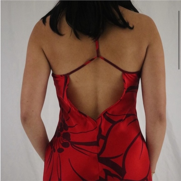 VTG Victorias Secret Floral Charmeuse Silk Full Length Slip Dress Cut Out Back S - Picture 3 of 16